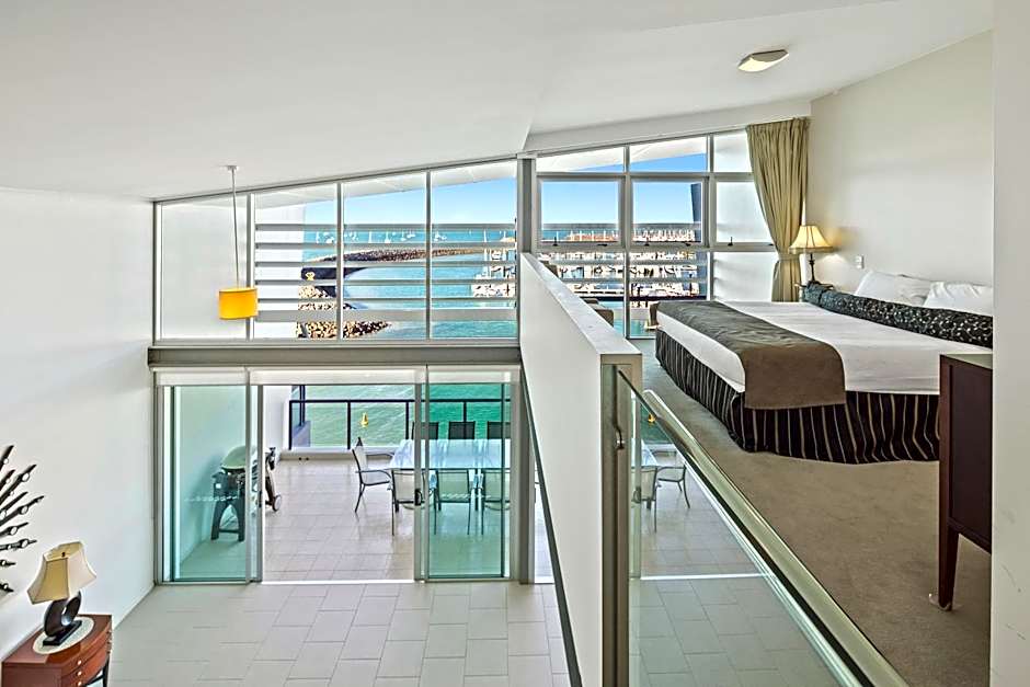 Peninsula Airlie Beach