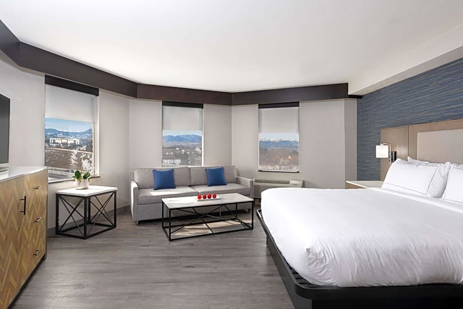 DoubleTree by Hilton Hotel Denver - Thornton