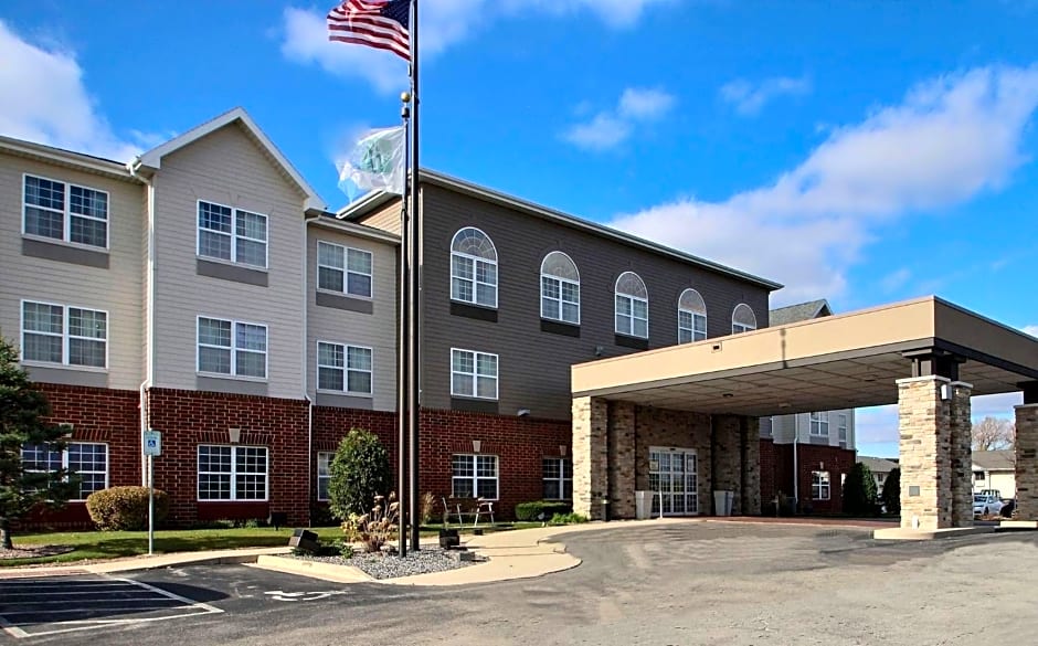 Holiday Inn Express Hotel & Suites Milwaukee Airport By IHG