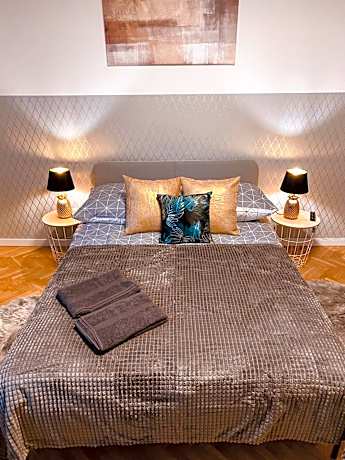 ClickTheFlat Karmelicka Apart Rooms