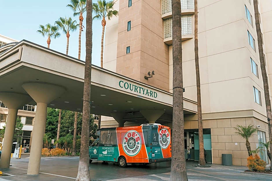Courtyard by Marriott Los Angeles LAX/Century Boulevard
