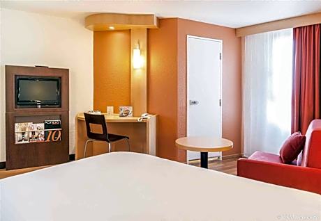 Superior Room with 1 double bed and 1 sofa bed