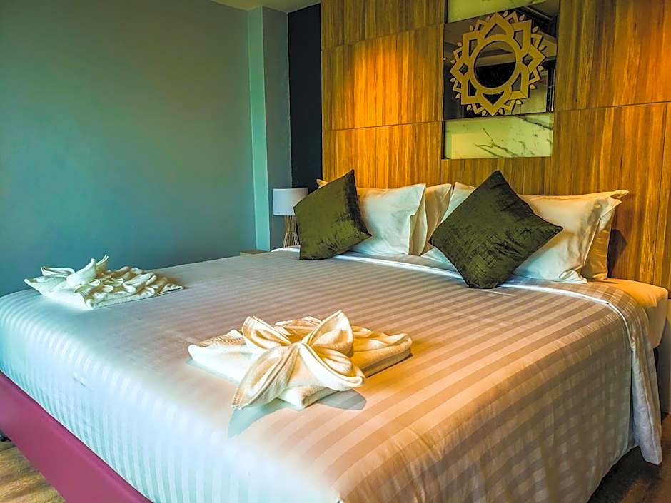 Photo 1 of 3 of Suite, Sea View