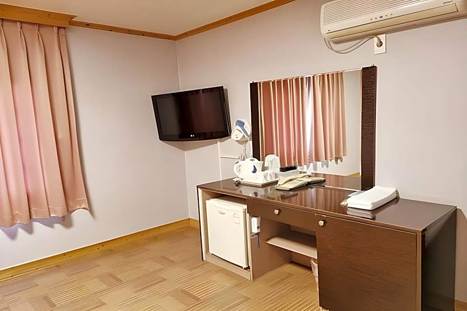 Hotel G