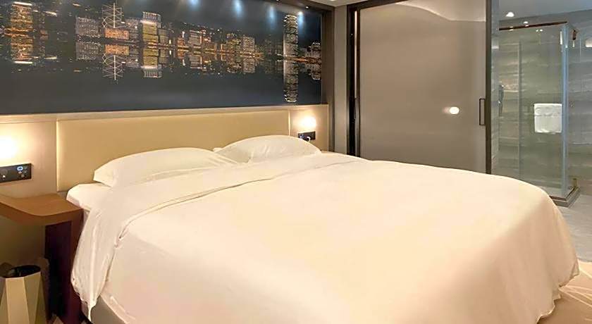 OASIS AVENUE - A GDH HOTEL