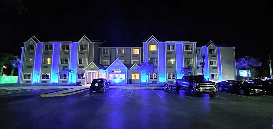 Microtel Inn & Suites By Wyndham Zephyrhills