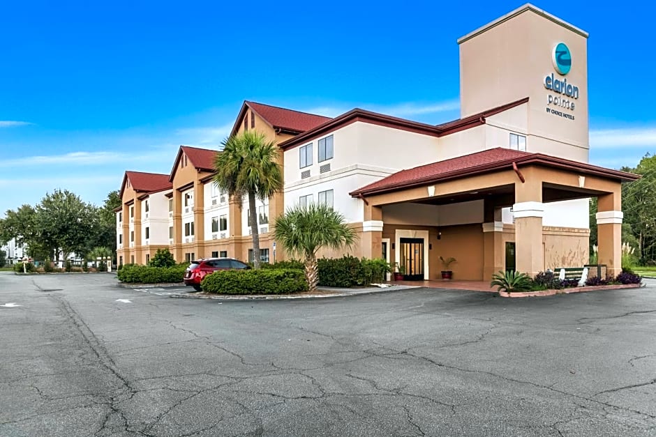 Clarion Pointe Savannah Gateway I-95