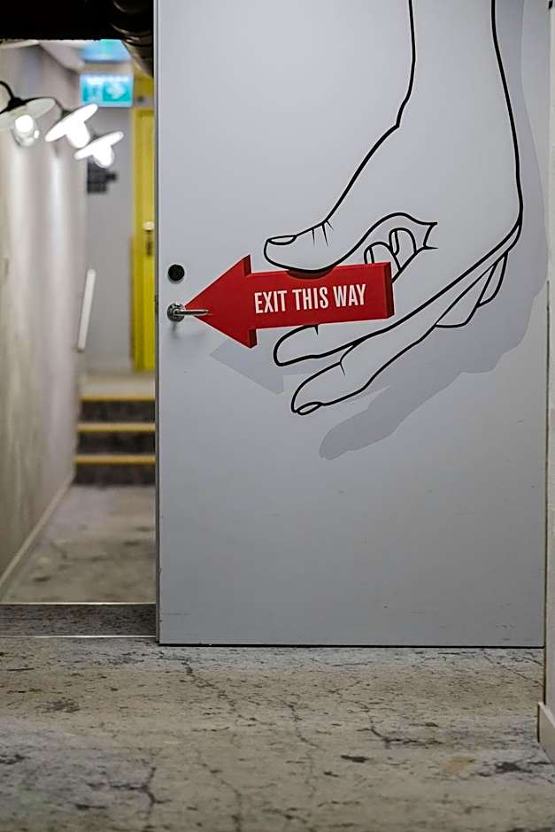 Hotel With Urban Deli