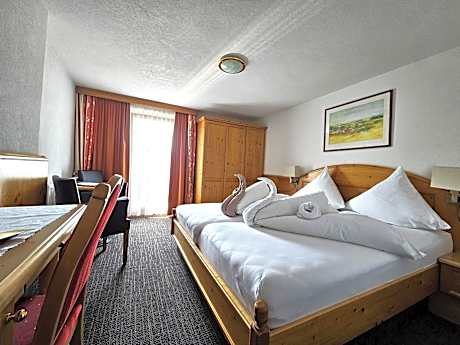 Standard Double Room with Balcony