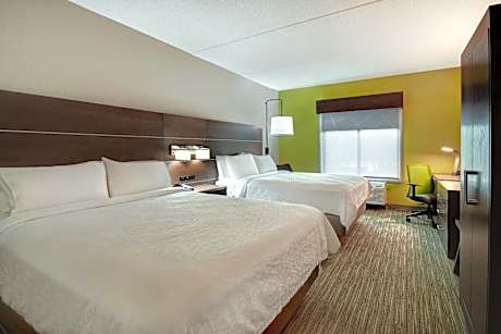 Standard Room with Two Queen Beds