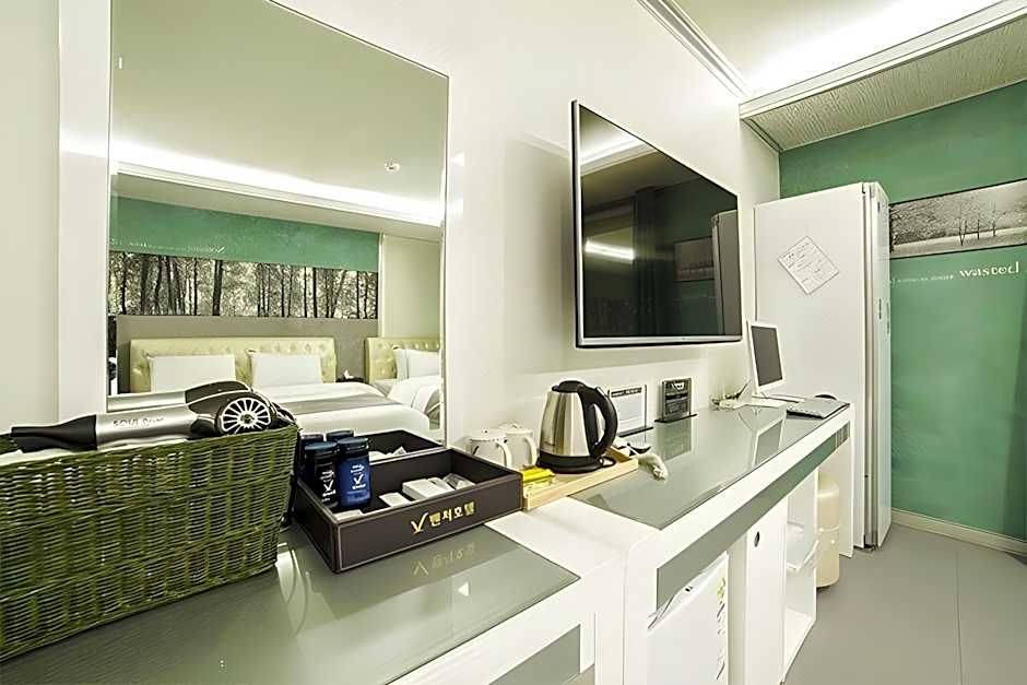 Hound Hotel Sangmu