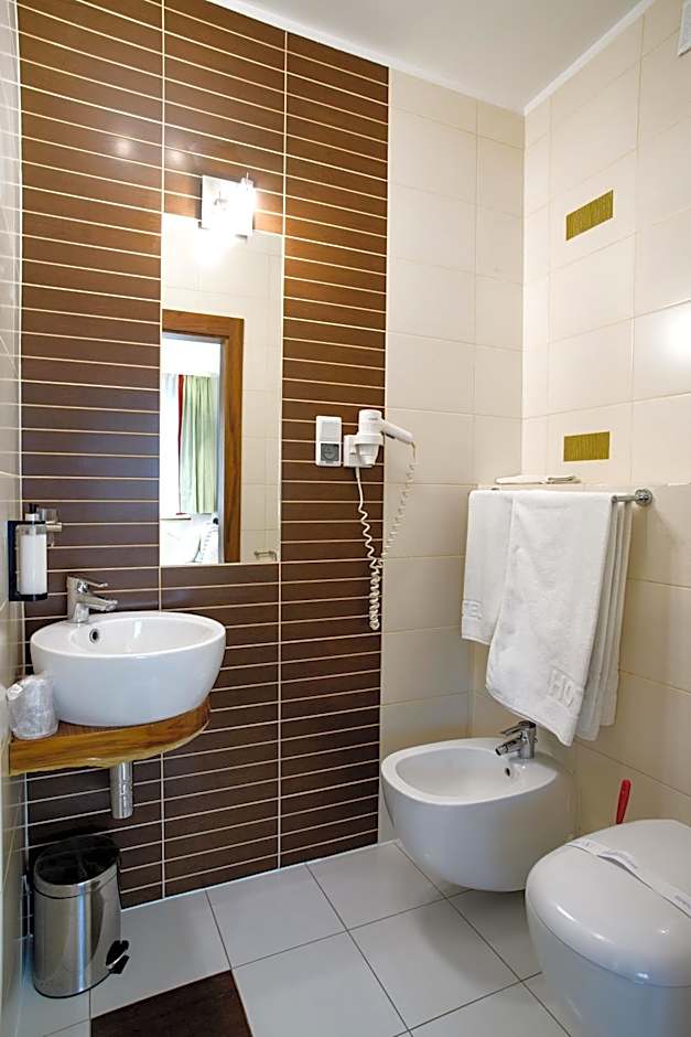 Hotel Szarlota - Kompleksowo na Kaszubach