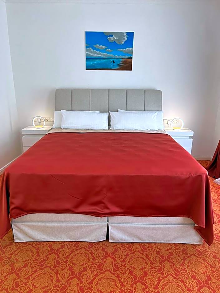 ART HOTEL HOUSE ONE