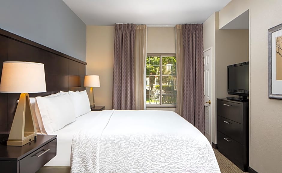 Staybridge Suites Fairfield Napa Valley Area, an IHG Hotel