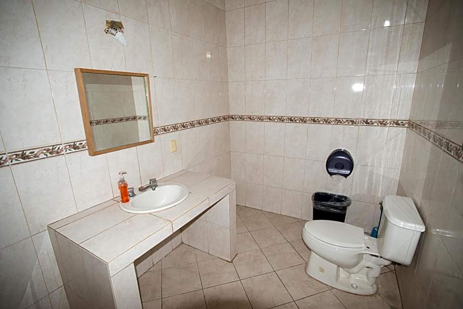El Petate Hostel