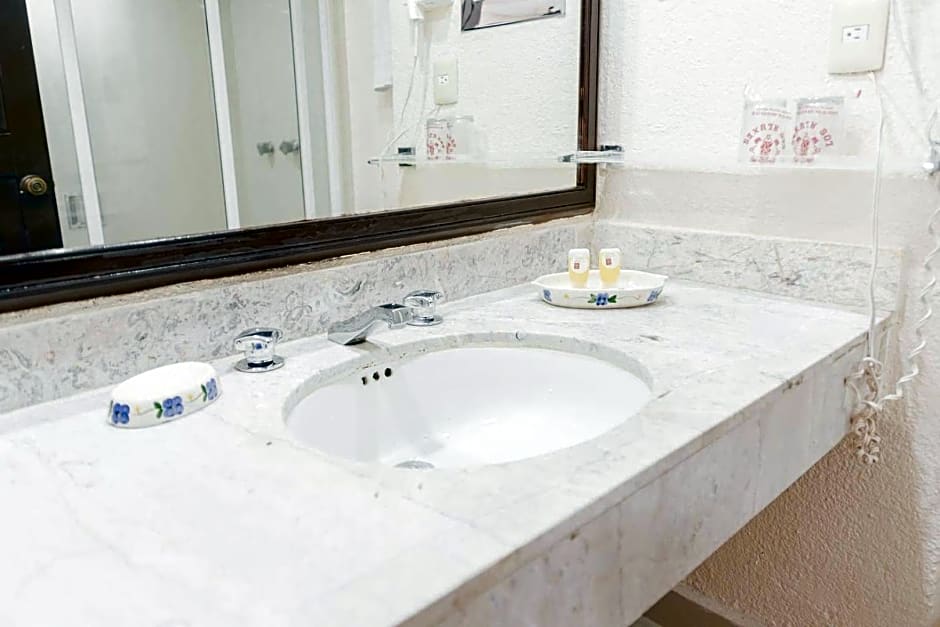 Hotel Los Aluxes