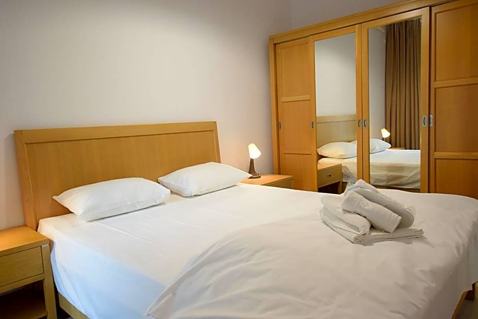 Uptown Residence Apartments