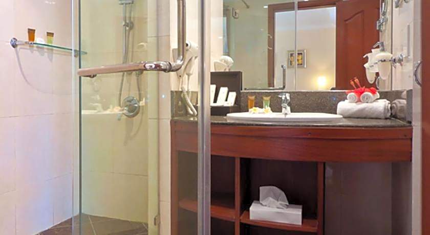 Jalsa Beach Hotel & Spa