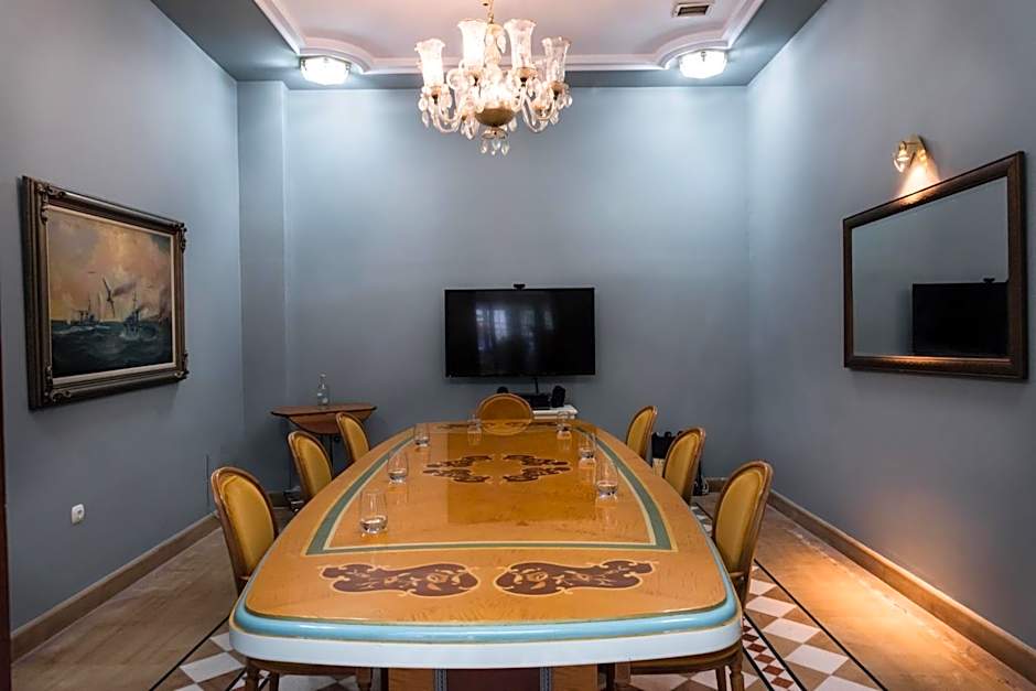 Capsis Bristol Boutique Hotel