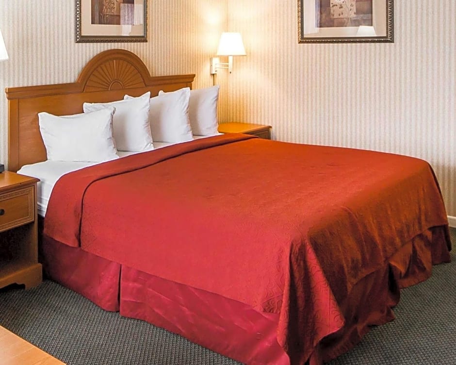 Quality Inn Ponca City Route 77