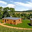 Swanborough Lakes Luxury Lodges