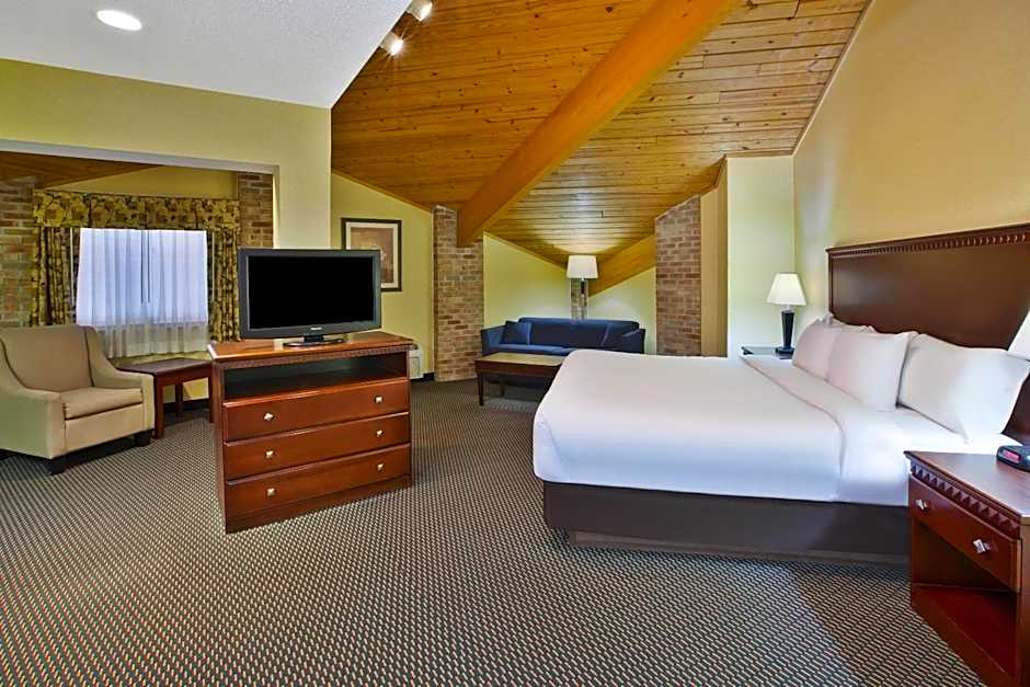 Quality Inn Marshall near I-69