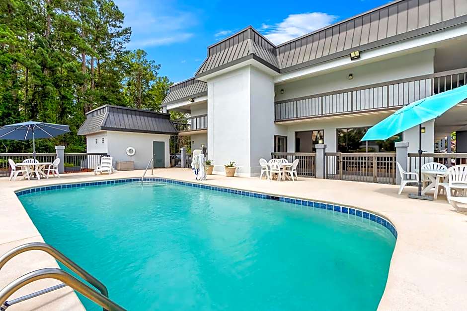 Quality Inn Walterboro I-95