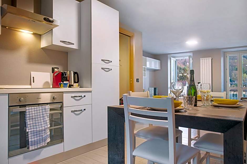 Il sole di calde Lago Maggiore 505