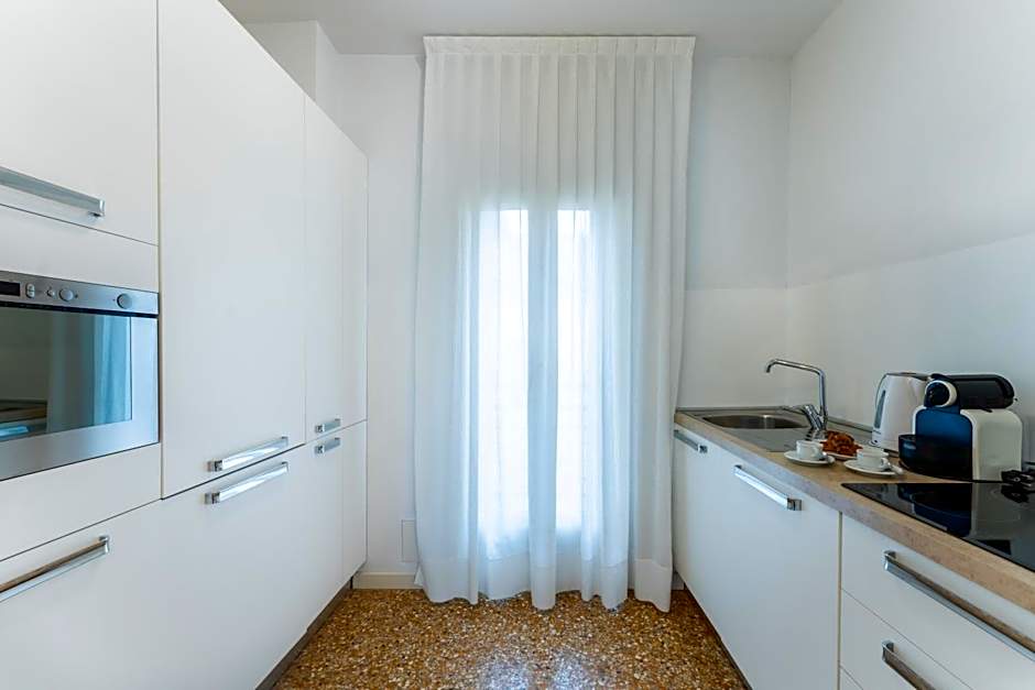 San Teodoro Palace - Luxury Apartments