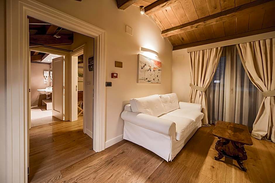 Hotel & Residenza 100 Torri