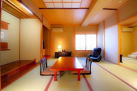 Superior Japanese Style Room with Shared Bathroom - Non Smoking