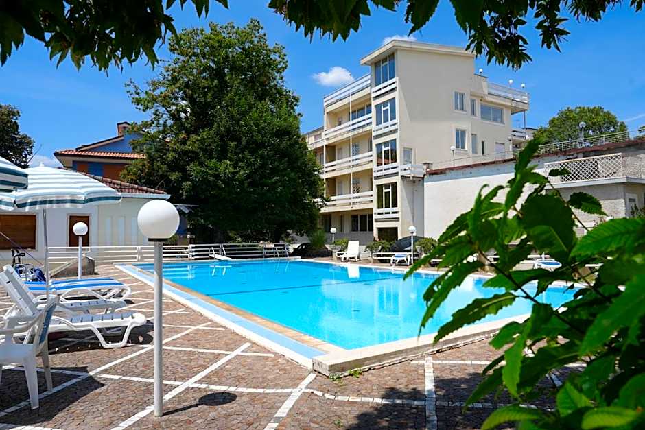 Mondial Park Hotel