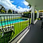 Noosa Parade Holiday Inn
