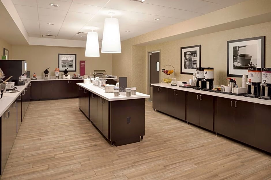 Hampton Inn By Hilton & Suites Rosemont Chicago O Hare