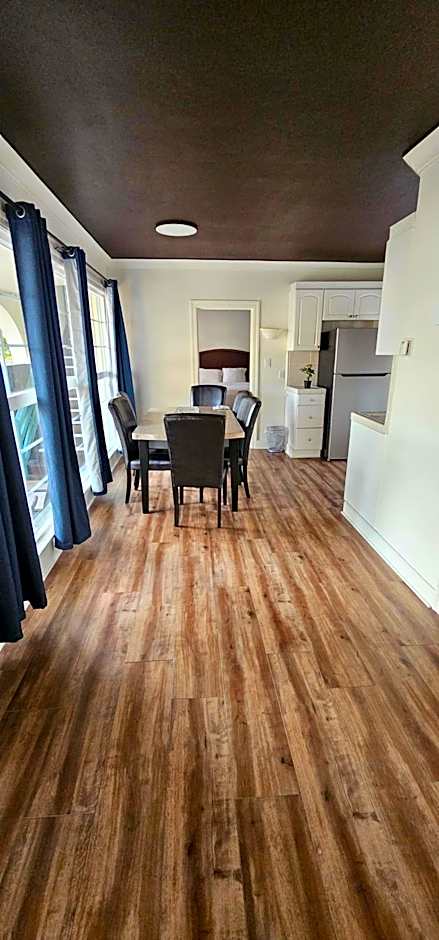 Casablanca Inn on The Beach