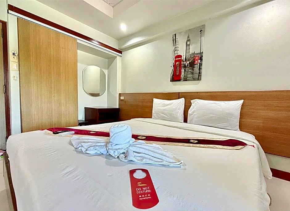 Century Grand Hotel