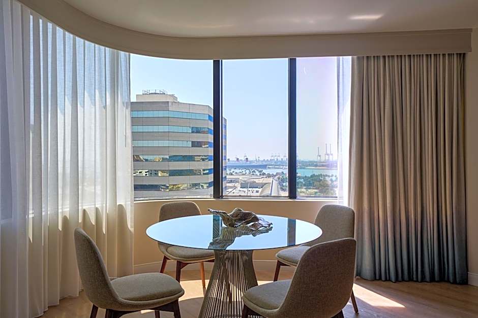 Marriott Long Beach Downtown