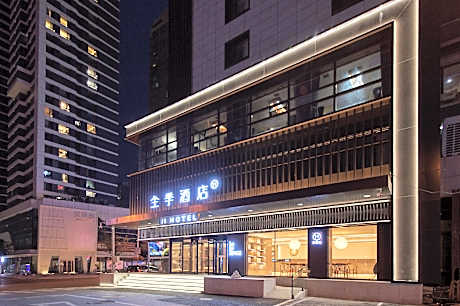 Ji Hotel Dalian Harbor Plaza