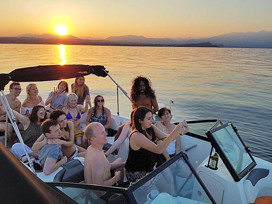 Ostello Meet Gardalake Hostel