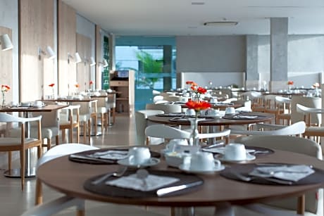 Crocobeach Hotel