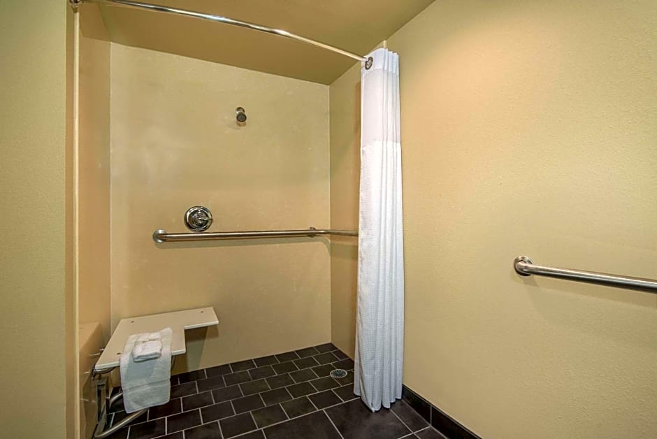 Wyndham Garden Texarkana