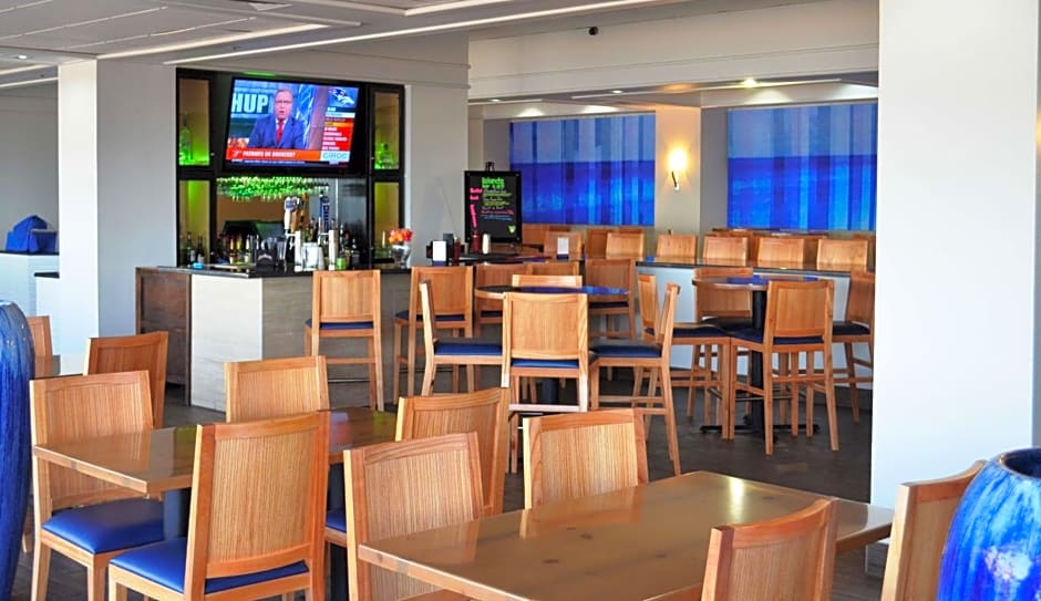 DoubleTree by Hilton Corpus Christi Beachfront