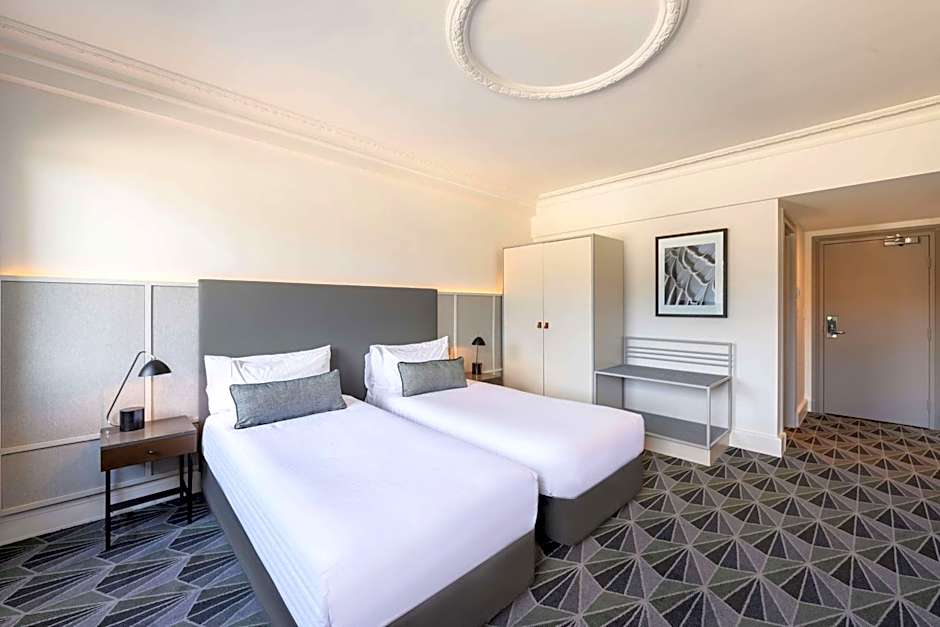 The Savoy Hotel on Little Collins Melbourne