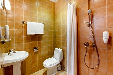 Standard room (single use)