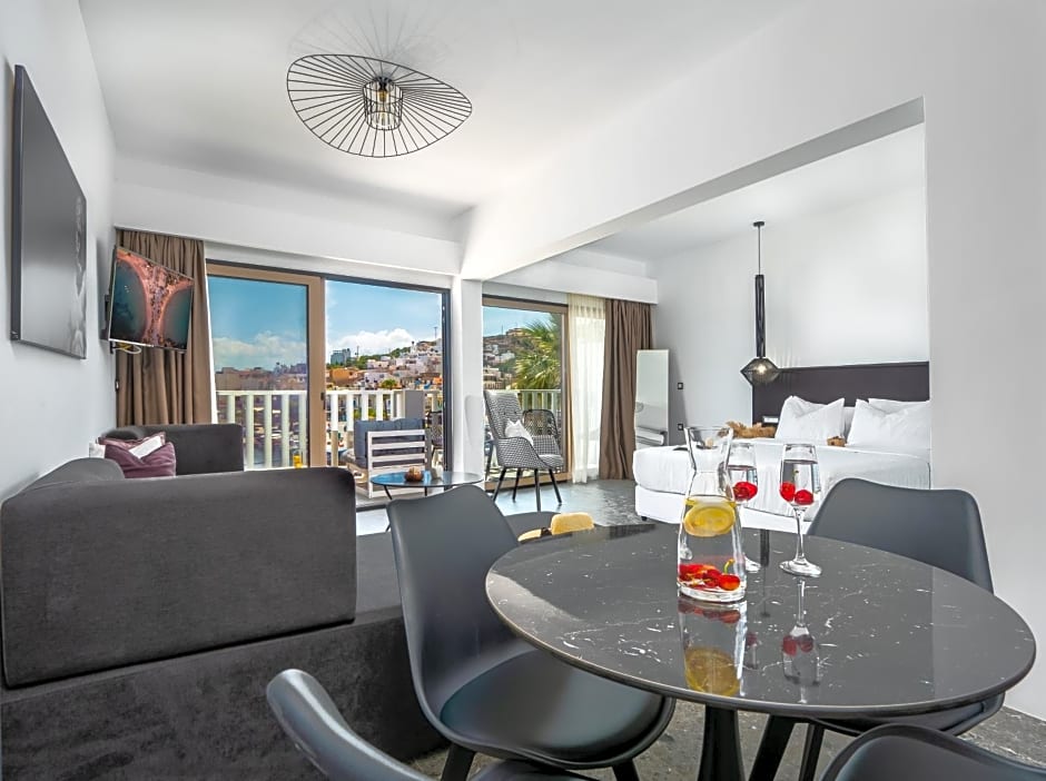 Kalypso Suites Hotel - Adults Only