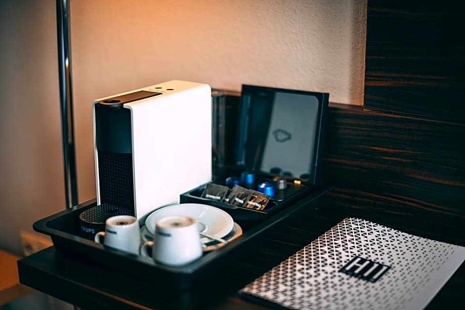 BOUTIQUE HOTEL11 with rooftop SPA