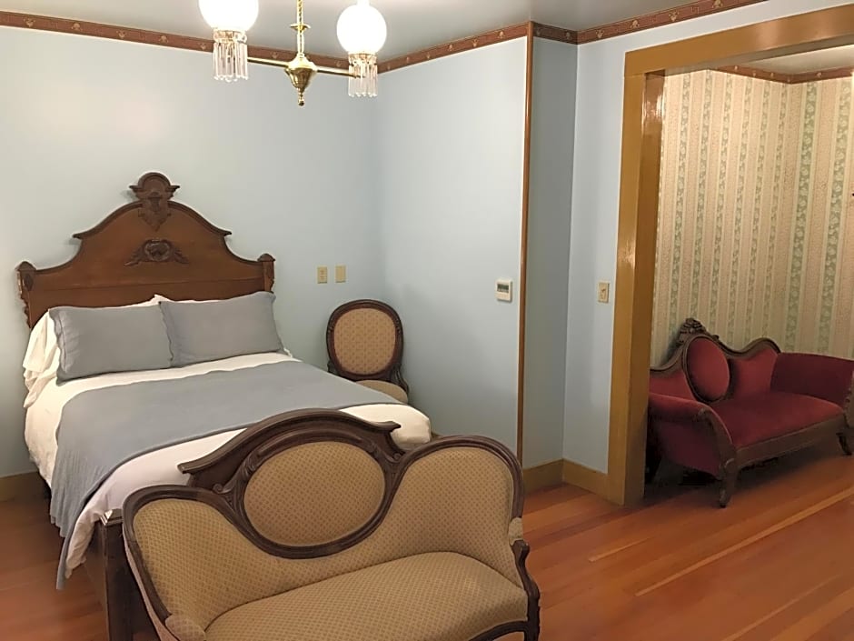 Cosmopolitan Hotel