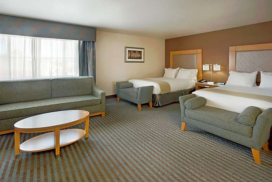 Holiday Inn Express Monterey - Cannery Row By IHG