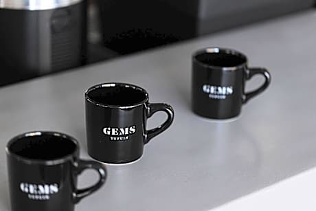 Suite Fourth (Non-Smoking)