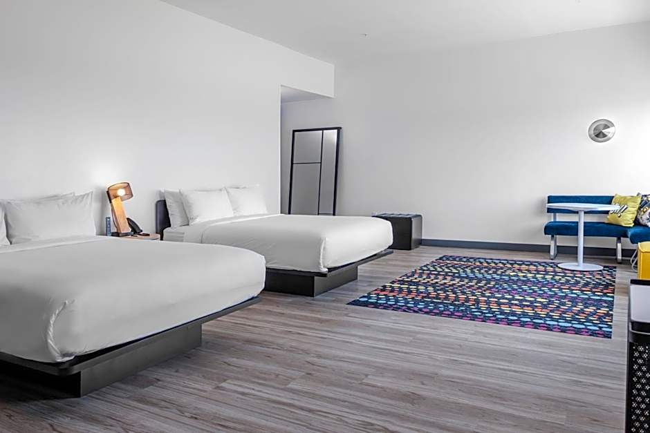 Aloft Dallas Arlington South